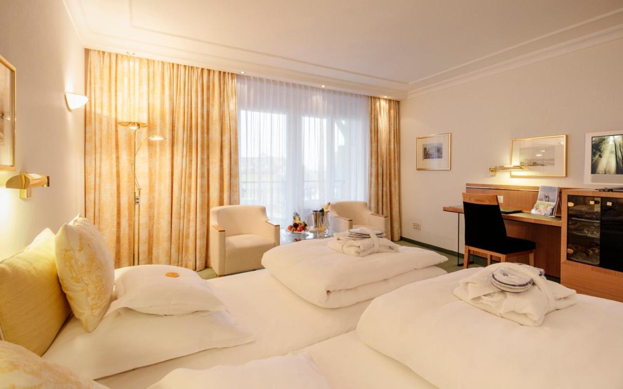Hotel Bayerischer Hof Lindau  Ngoại thất bức ảnh